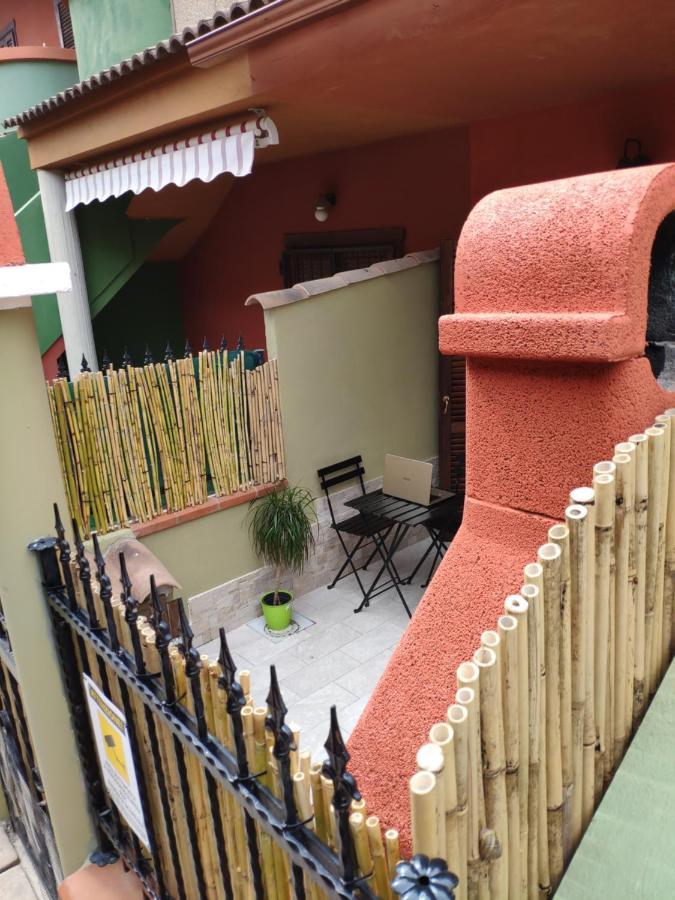 Вилла La Casa Dei Poeti Вилласимиус Экстерьер фото